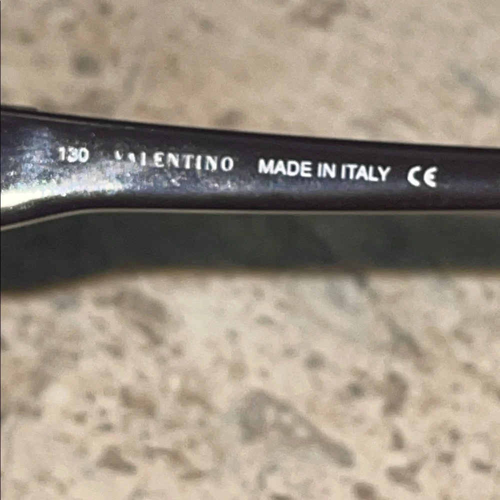 Valentino Eyeglasses Italy V5612/U 51-18-130 Purple black Sliver with Red Case.